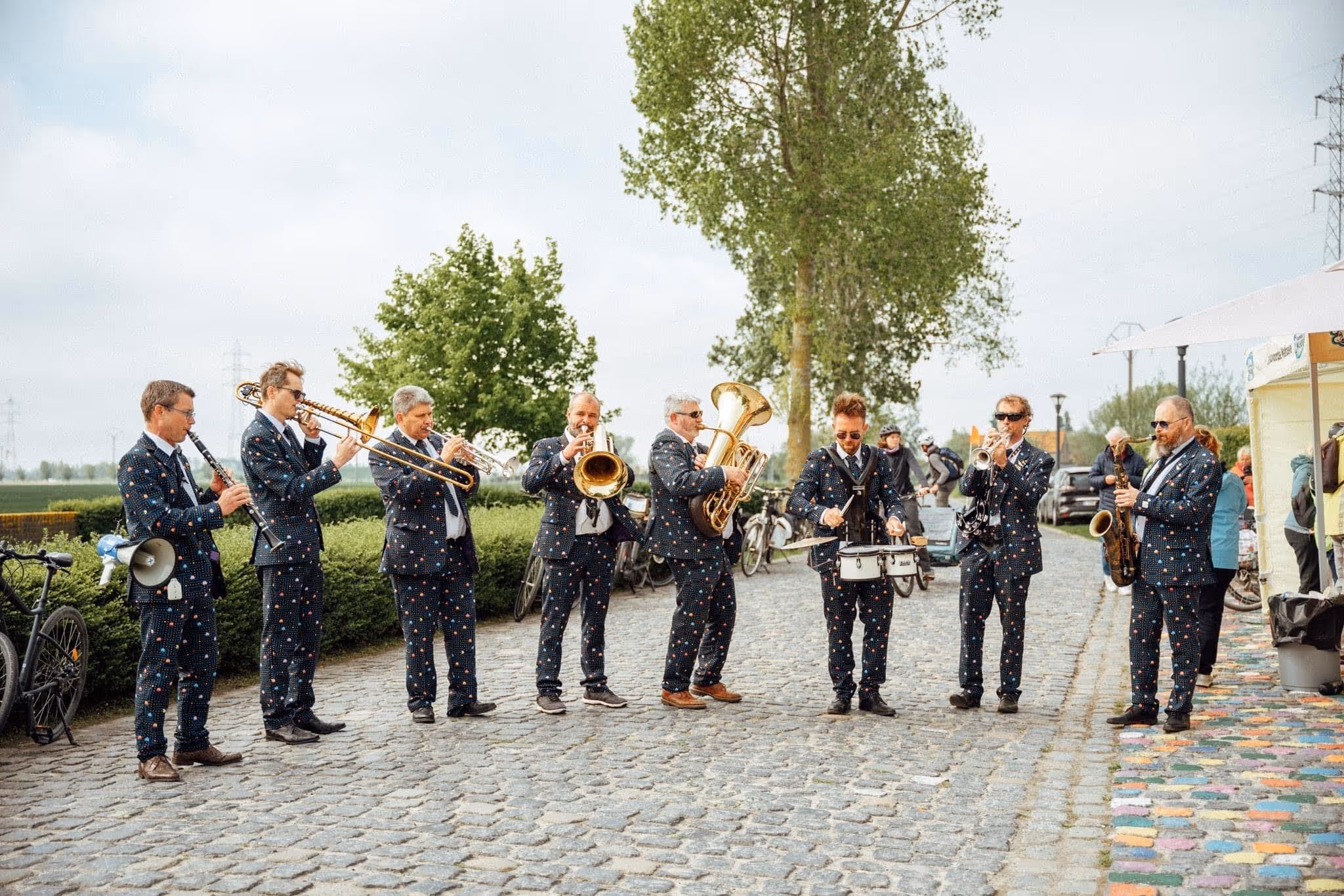 The Gitsy streetband